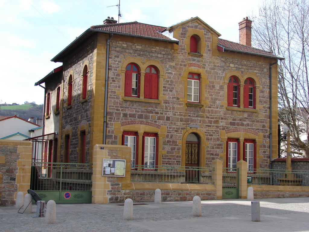 Photo à PontcharrasurTurdine (69490) La Cure Pontcharrasur