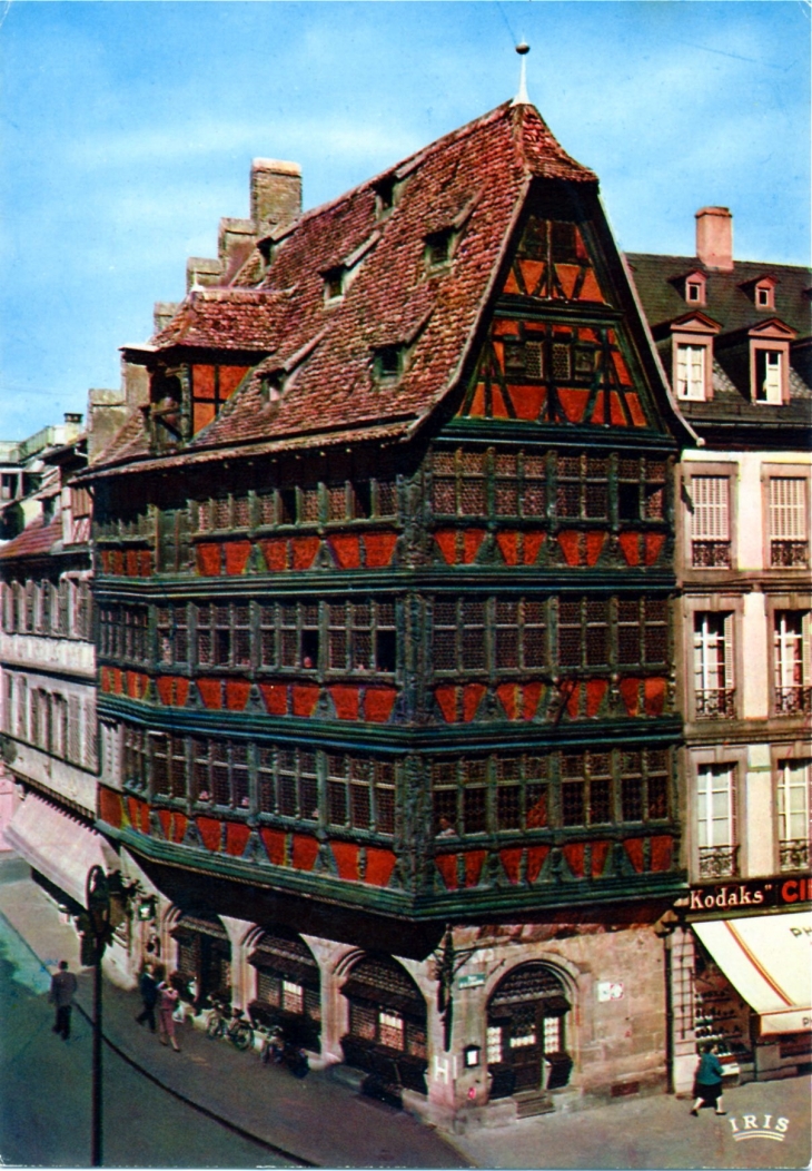 Maison Kammerzell, vers 1970 (carte postale). - Strasbourg