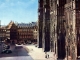 Photo suivante de Strasbourg PLace de la Cathédrale, vers 1970 (carte postale).