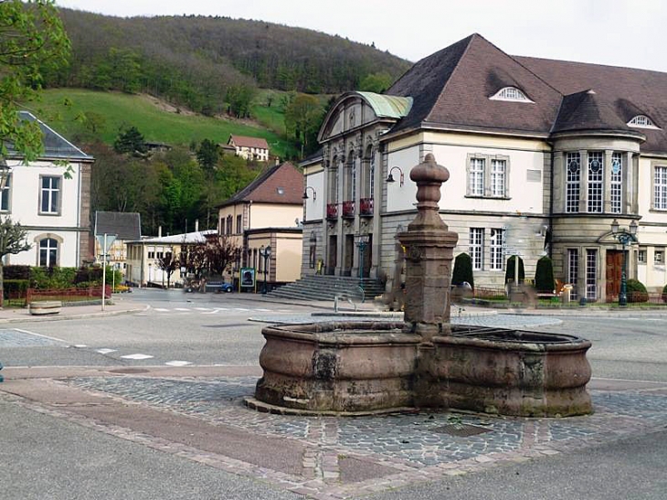 Fontaine dans le centre - Sainte-Marie-aux-Mines