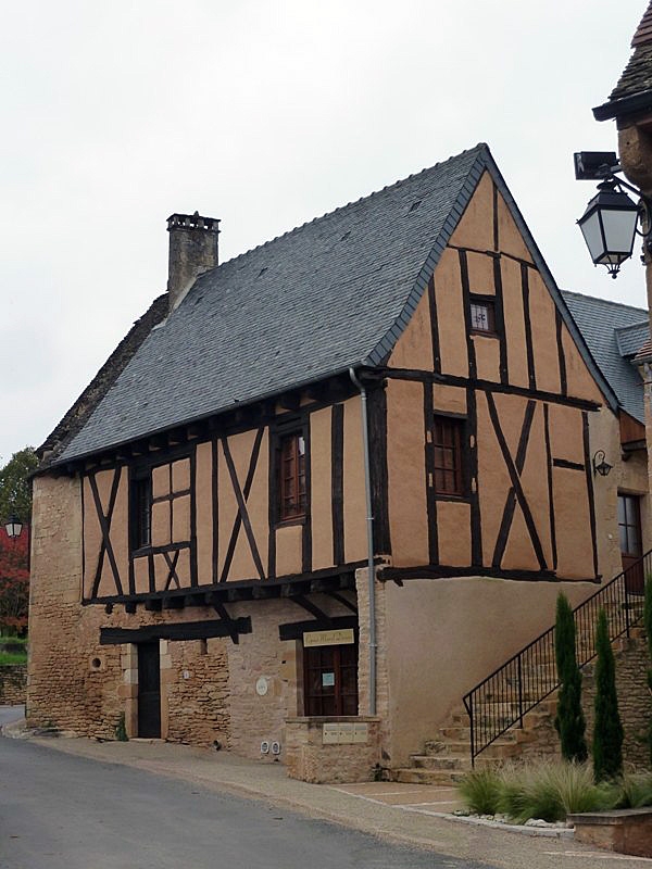 Maison du village - Archignac