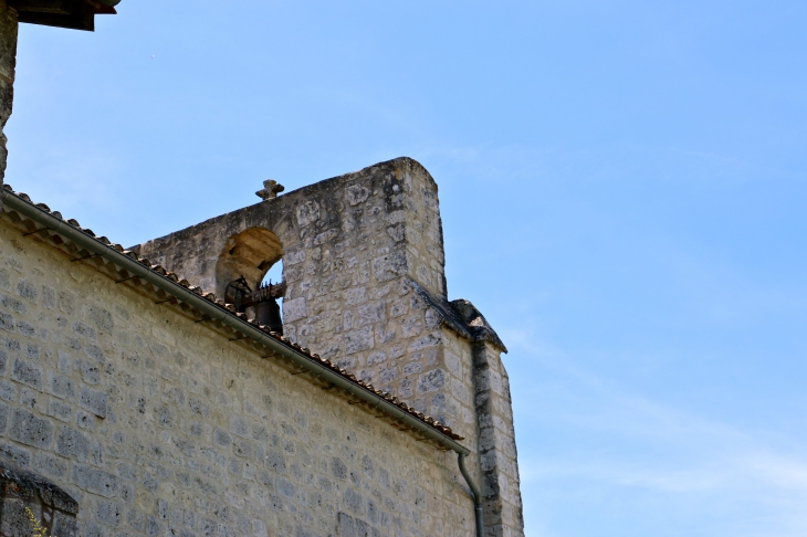 Le clocher de l'église Saint Blaise. - Bardou
