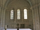 Photo précédente de Cherval Vitraux du chevet plat de l'église Saint Martin.