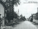 Début XXe siècle, Entrée du bourg par la route de Mouleydier (carte postale ancienne).
