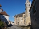 Photo suivante de Dussac Le Château et l'église.