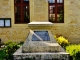 Photo suivante de Fanlac Monument-aux-Morts