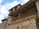 Balcon façade nord. Détail : les deux ciboires scultés sur les pierres des angles du plancher.