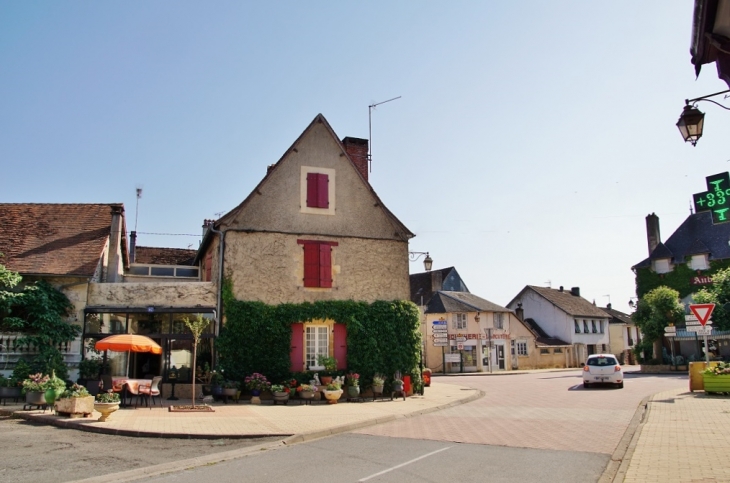 Le Village - Lanouaille