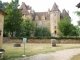 Photo suivante de Lanquais La cours du chateau