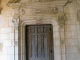 Photo suivante de Le Buisson-de-Cadouin le cloître de Cadouin : porte