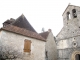 Photo suivante de Limeyrat Eglise et maison voisine