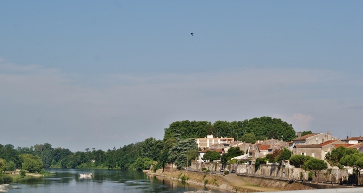 La Dordogne - Port-Sainte-Foy-et-Ponchapt