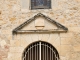 Photo précédente de Queyssac Le portail de l'église Saint Pierre ès Liens.