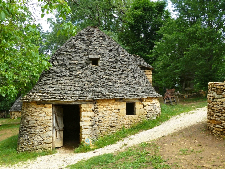 Les Cabanes du Breuil - Saint-André-d'Allas