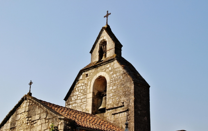 <<église Saint-Front - Saint-Front-la-Rivière