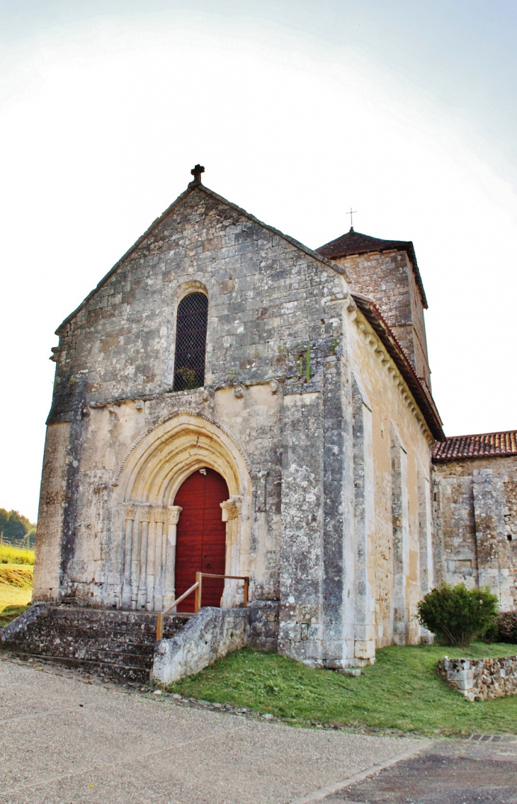 <<église Saint-Front - Saint-Front-sur-Nizonne