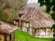 Hameau de Gamanson forme le plus riche ensemble d'habitations traditionnelles de la Double, en colombages et torchis.