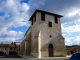 L'église Saint-Léonce, romane du XIIe siècle, a été modifiée au XVe siècle.