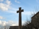 Croix auprès de l'église