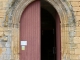 Le portail de l'église Saint Pierre.