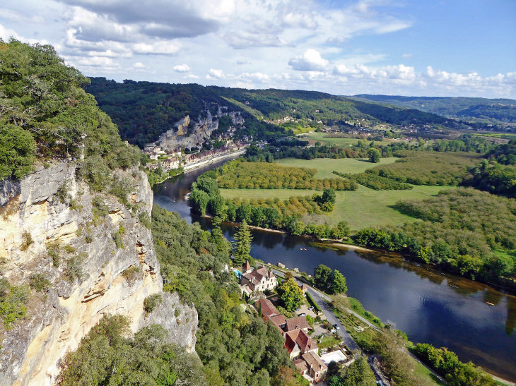 Belvédère de Marqueyssac : vue sur la Dordogne et  la Roque Gageac - Vézac