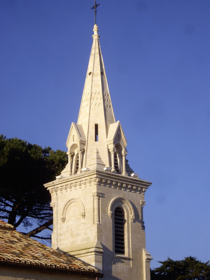 Le clocher de l'église 11ème. - Andernos-les-Bains