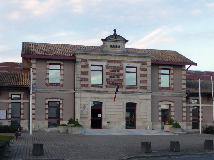 La mairie - Le Teich