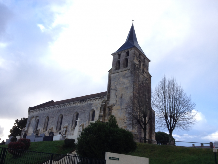 L'église saint Martin. - Pompignac