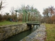 Pont levis sur l'écluse du canal de Camps.