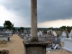 Photo précédente de Saint-Christophe-de-Double Croix Hosannière, vers le XIXe siècle. Cette solide croix de pierre se dresse au centre de l'ancien cimetière entourant l'église. Son socle carré, suffisamment large pour recueillir des offrandes.