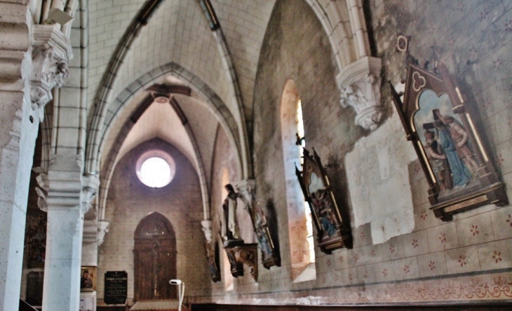<<église Saint-Gènes  - Saint-Genès-de-Castillon