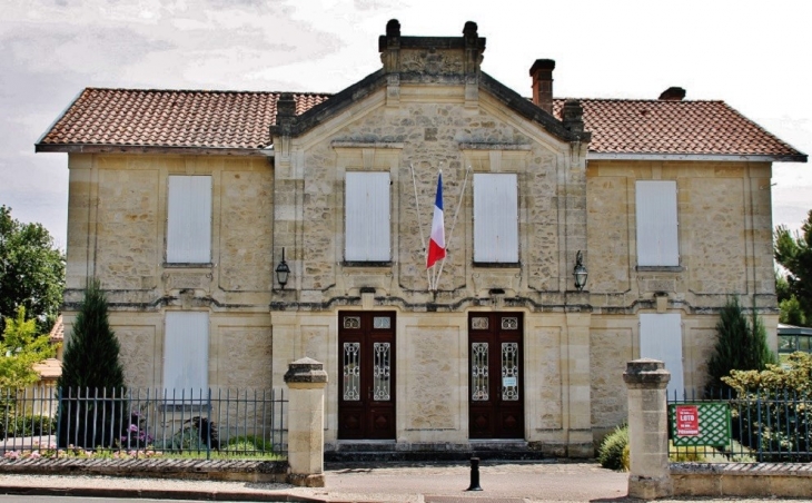 La Mairie - Saint-Laurent-des-Combes