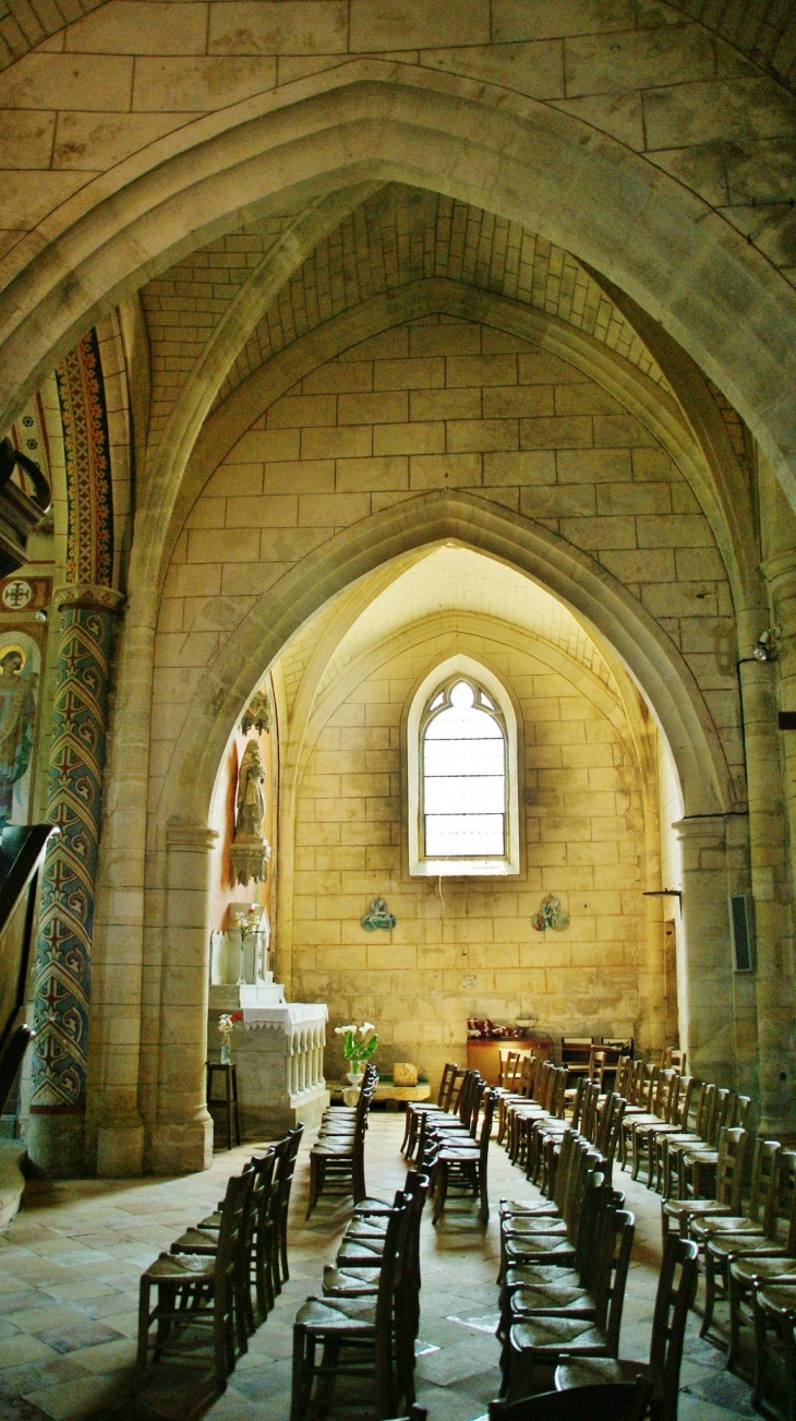 <<église Saint-Philippe - Saint-Philippe-d'Aiguille
