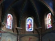 Sur le vitrail de droite : Saint-Luperc. Sur celui du milieu Le Bon Pasteur : fresques-realisees-par-melle-barange-artiste-juive-refugiee-en-39-45-dans-le-gabardan