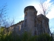 Le château de Peyrebère. Construit en 1870 pour accueillir Napoléon III qui, défait par la Prusse la même année, ne vint jamais à Lubbon. Comble de l'ironie, il brûla durant une autre invasion allemande, en 1943!