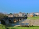 Photo suivante de Barbaste Le Pont Roman face au village.