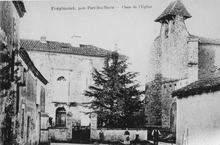 Place de l'église, début XXe siècle (carte postale ancienne). - Frégimont