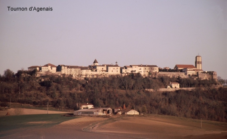 Le village - Tournon-d'Agenais