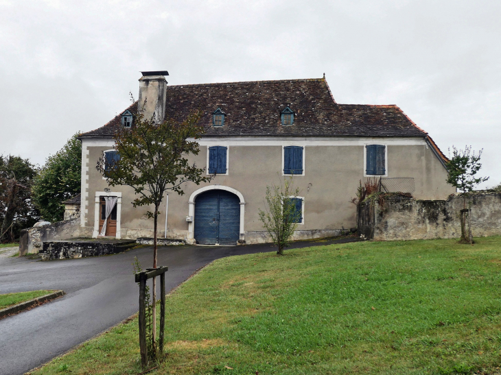 Maison du village - Castetbon