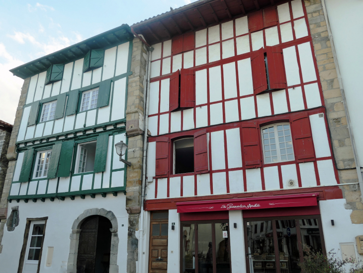 Maisons aux couleurs basques - Espelette