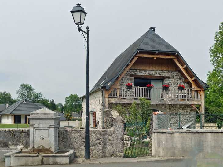Maison du village - Ogeu-les-Bains