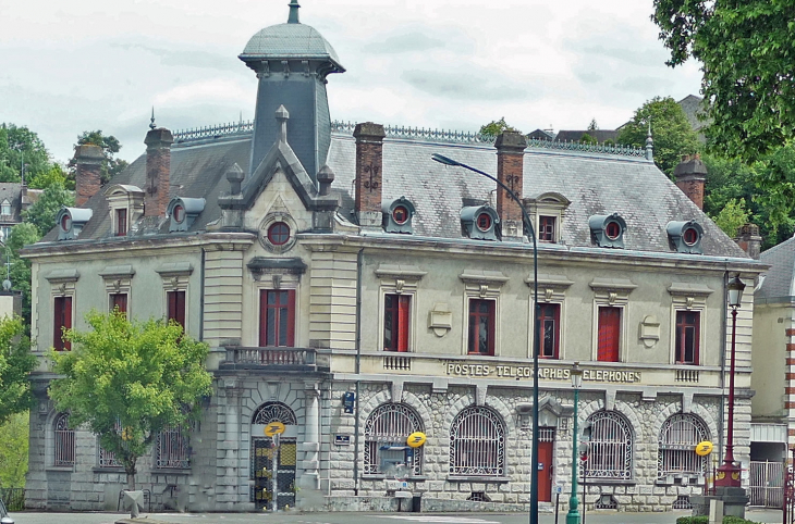 L'immeuble de la Poste - Oloron-Sainte-Marie