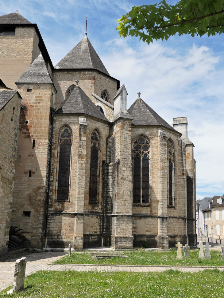 La cathédrale Sainte Marie - Oloron-Sainte-Marie