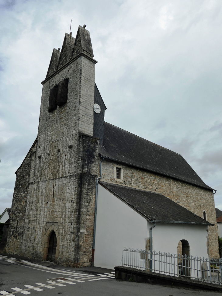 L'église au clocher trinitaire - Viodos-Abense-de-Bas