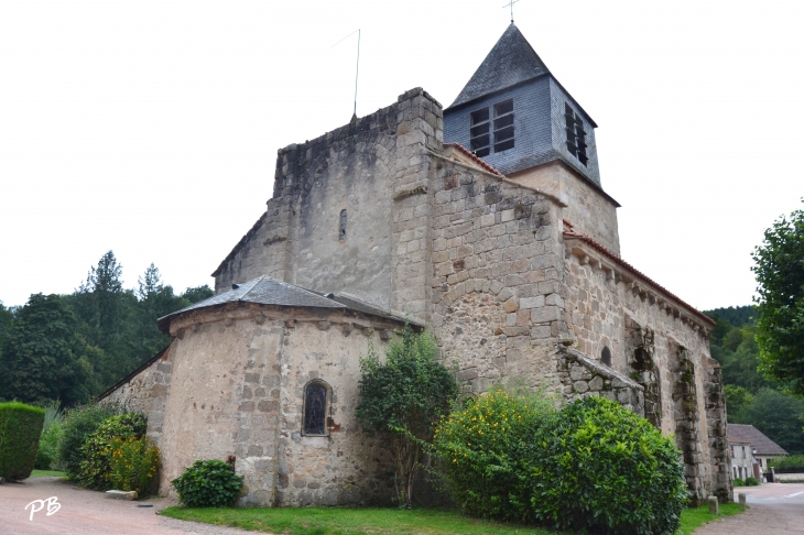 .église Romane St Léger ( 11 Em Siècle ) - Arronnes