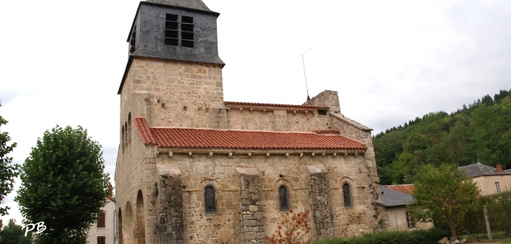 .église Romane St Léger ( 11 Em Siècle ) - Arronnes