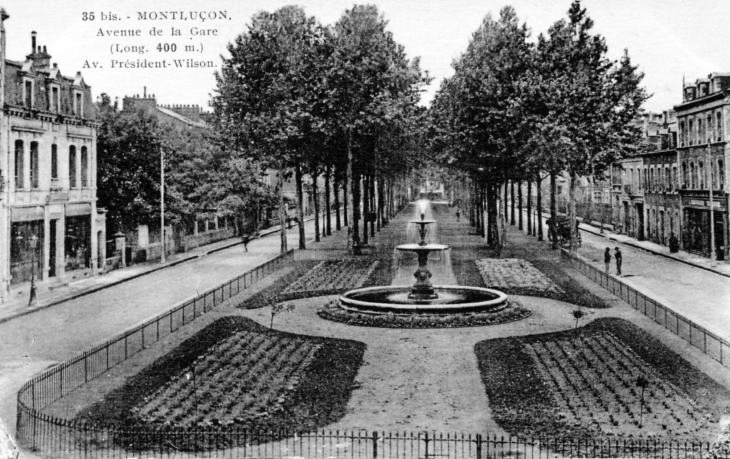 Avenue de la Gare, long. 400m.,av. Président Wilson, vers 1920 (carte postale ancienne). - Montluçon