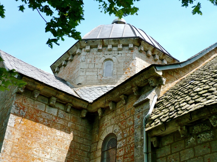 Le clocher de la Chapelle Font-Sainte. - Saint-Hippolyte