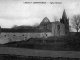 Eglise romane, vers 1910 (carte postale ancienne).