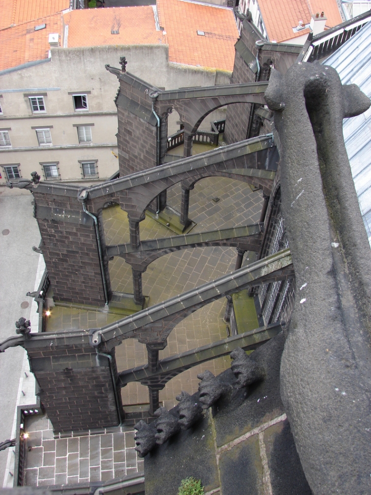 Les Arcs boutants de la Cathédrale - Clermont-Ferrand